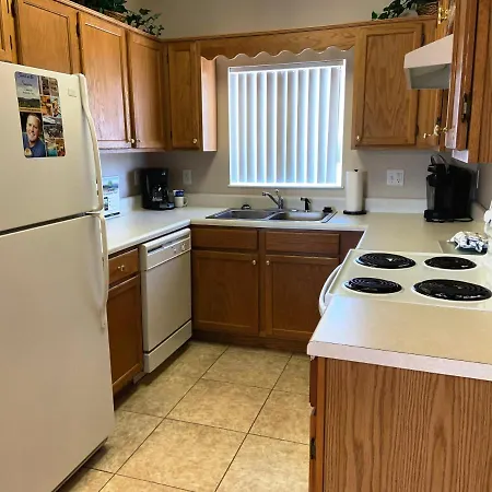 Whispering Pines 114 Villa